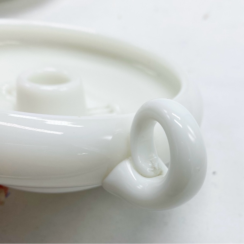 Fenton Vintage Milk Glass Chamber Candlestick Holders Finger Loop Set of 2 - Picture 8 of 9